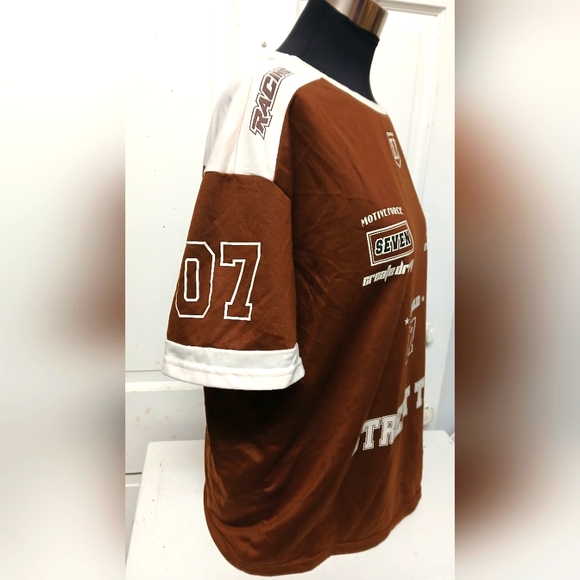 Manifinity Streetrush Street Tide Brown Racing Graphic T-Shirt Size Medium - Picture 4 of 8